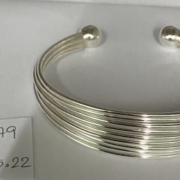 Bangle 179