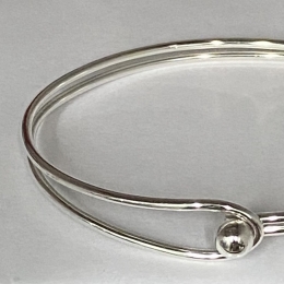 Bangle 272