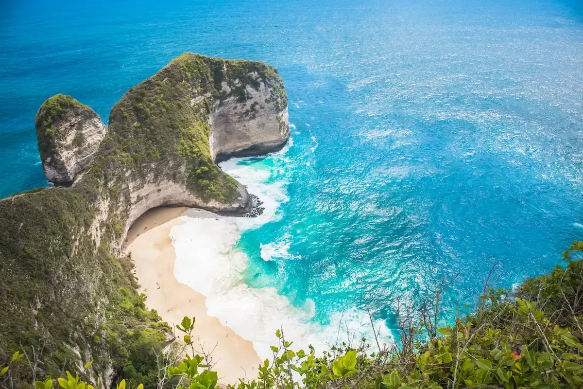Visit Kelingking Beach