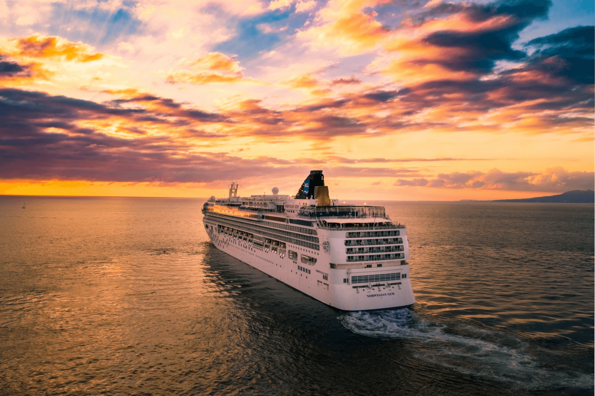 Sunset-Cruice-Kapal