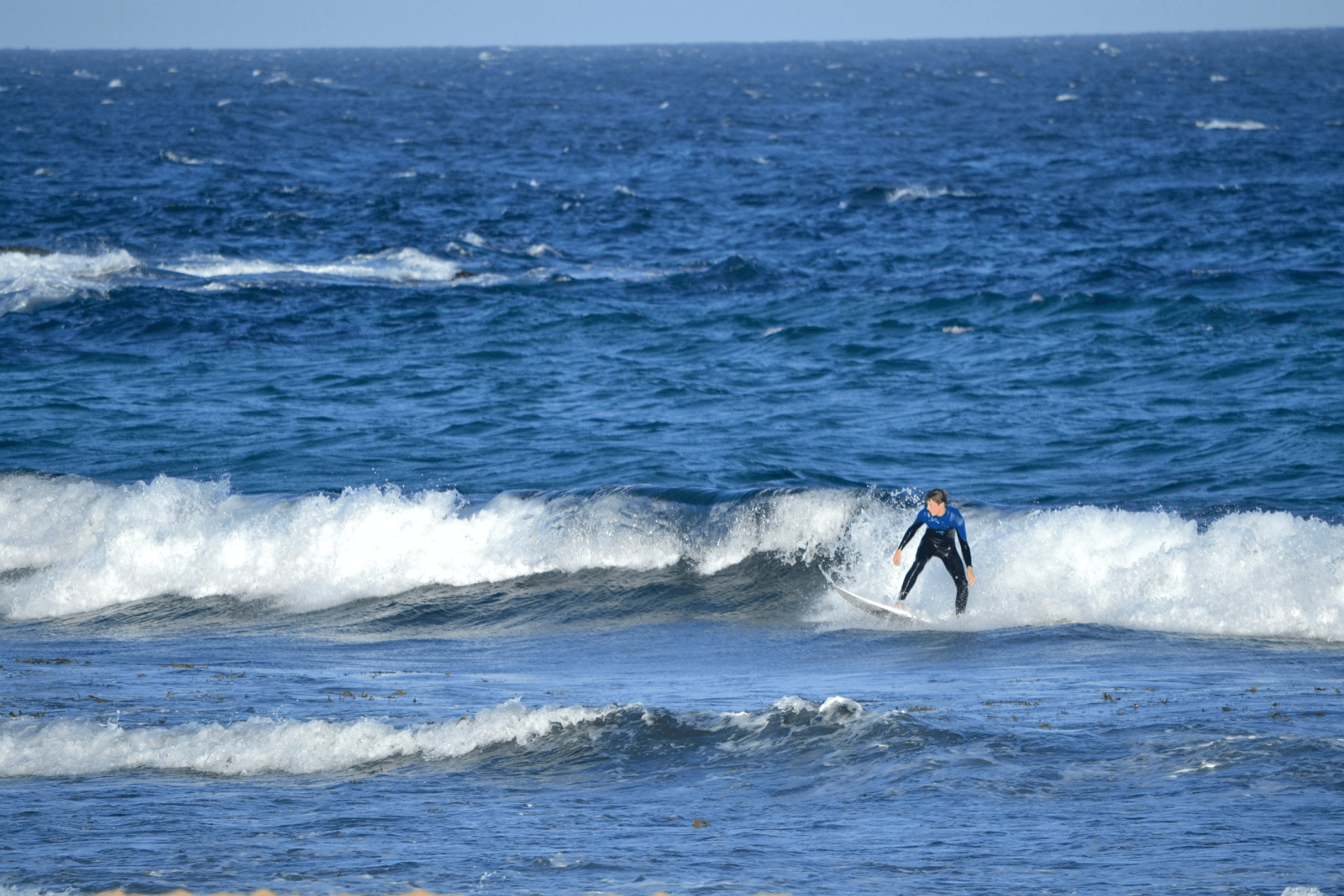 Surfing-Maroubra-Beach