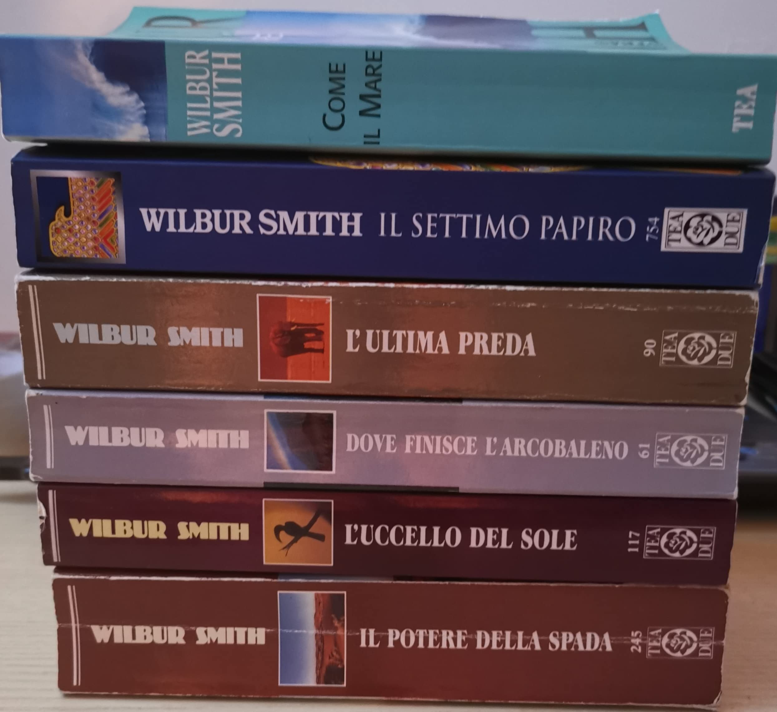 Come il mare - Il settimo papiro - L'ultima preda - Dove finisce  l'arcobaleno - L'uccello del sole - Il potere della spada - 6 Volumi di -  Libri usati su