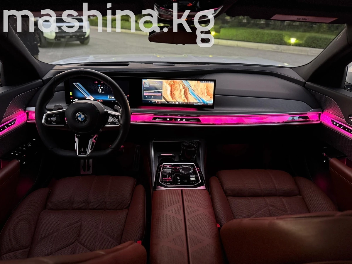 Продажа BMW 7 серии VII (G70) 2022 фото номер 9