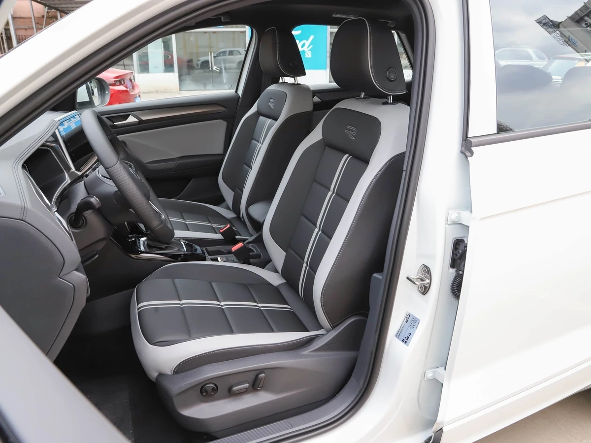 Продажа Volkswagen T-Roc I (China Market) 2026 фото номер 15