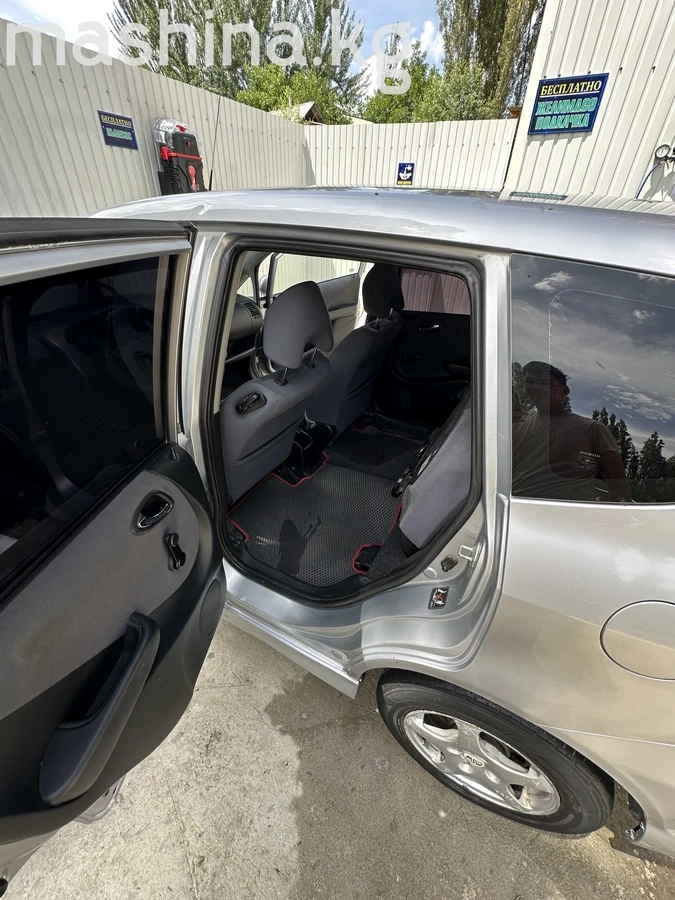 Продажа Honda Jazz I 2004 фото номер 6