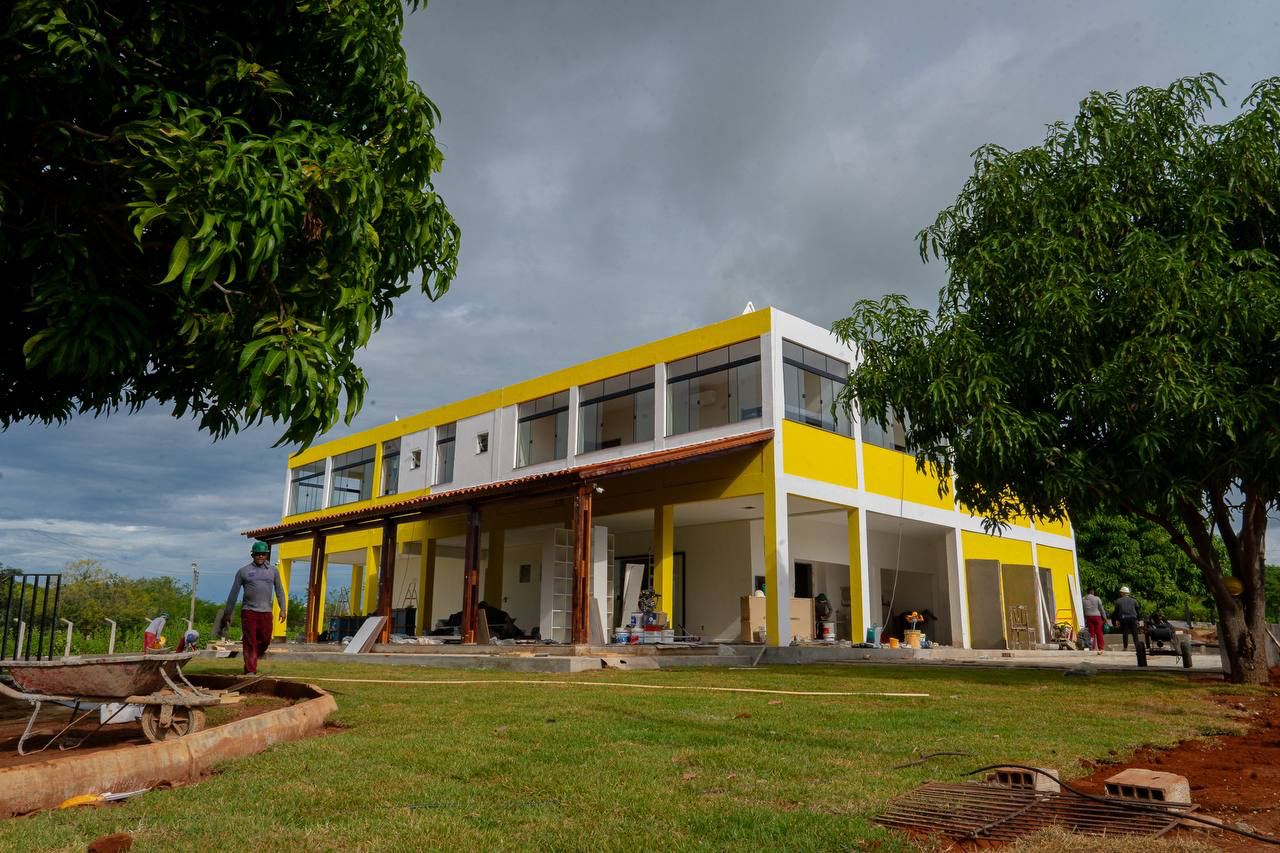 Blockchain Sports Acopiara Academy Construction report: internal works and Landscaping