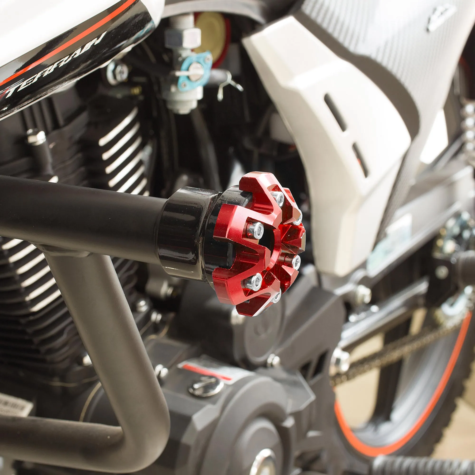 punta-de-slider-aluminio-universales-para-motocicleta-rojo-g3810-kinlley-5