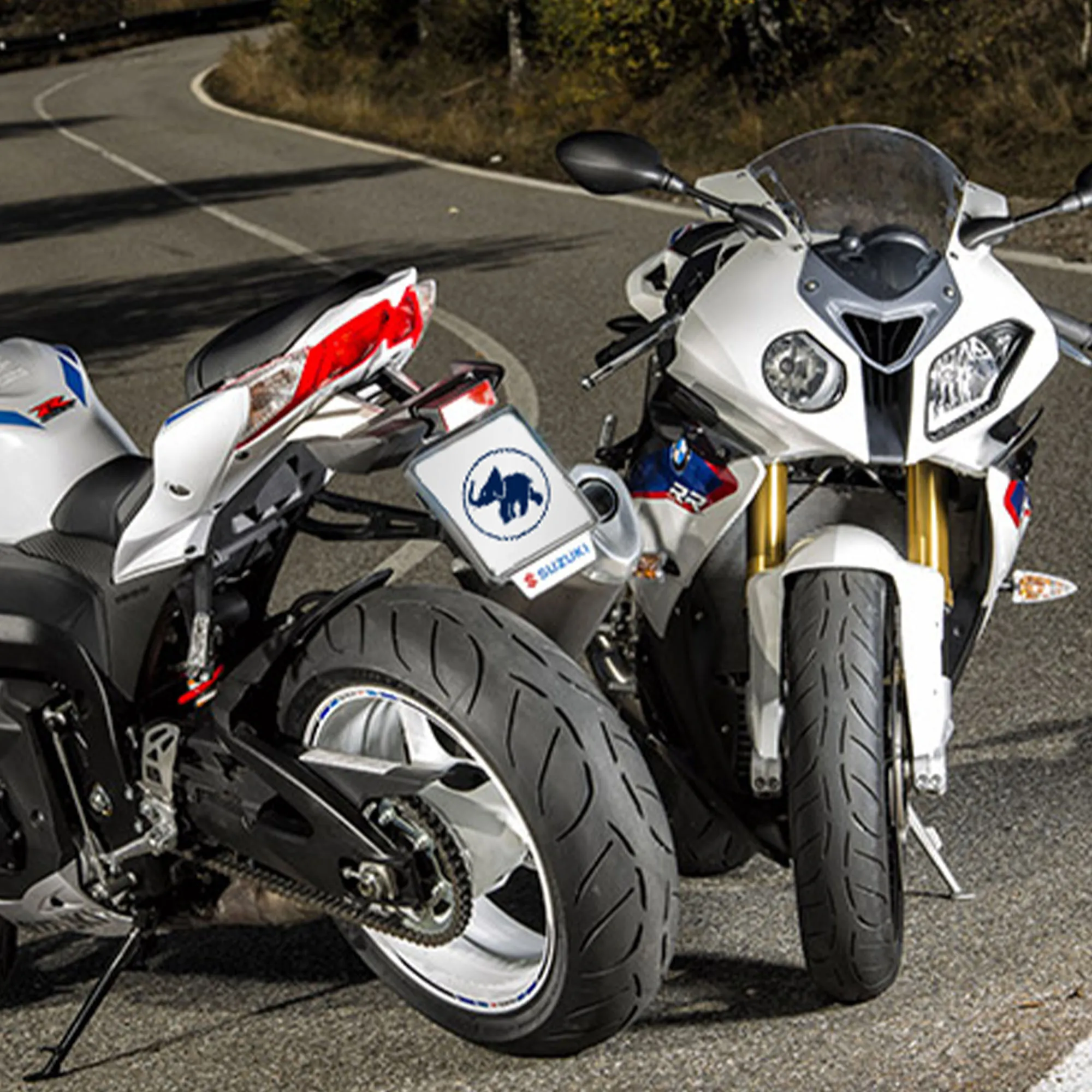 llanta-para-motocicleta-190-55-17-zr-sportec-m7-75w-r-metzeler-9