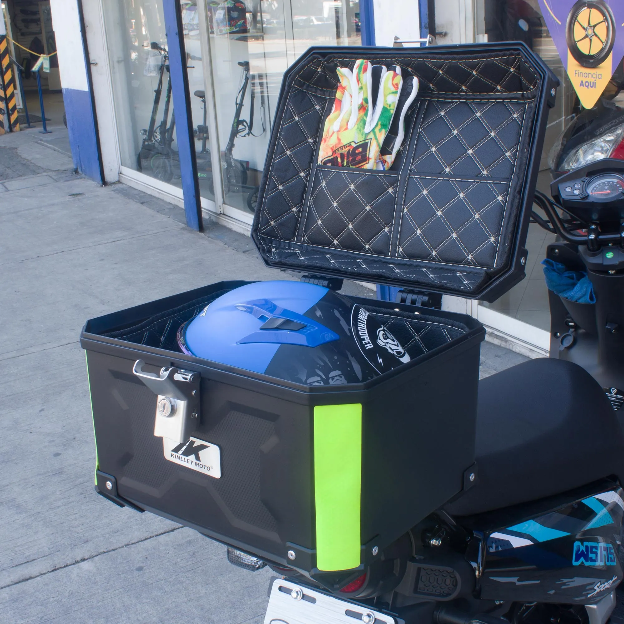 caja-porta-equipaje-para-motocicleta-37l-x-negro-kinlley-6