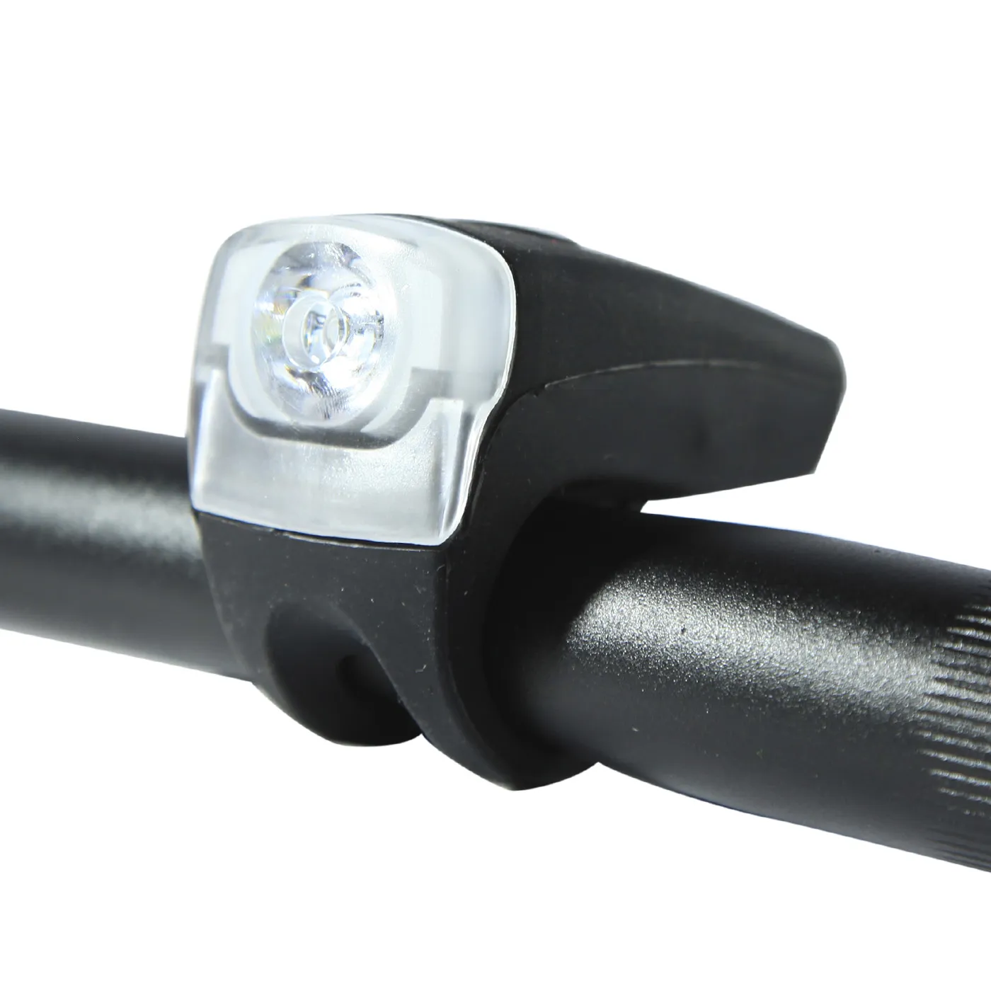 luz-delantera-para-bicicleta-40-lumens-recargable-3-funciones-jy-378fu-benotto-2