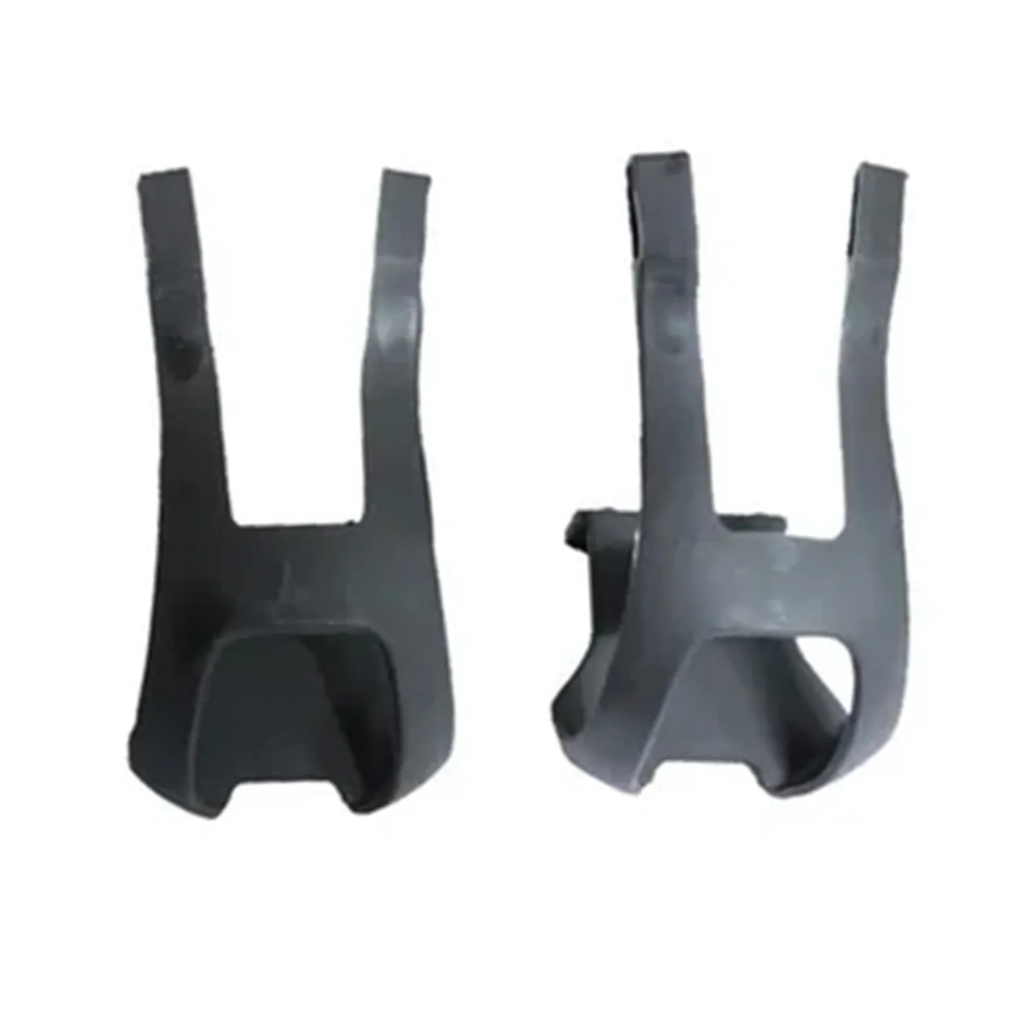 tocles-de-fierro-para-bicicleta-con-correa-verde-con-cuero-1