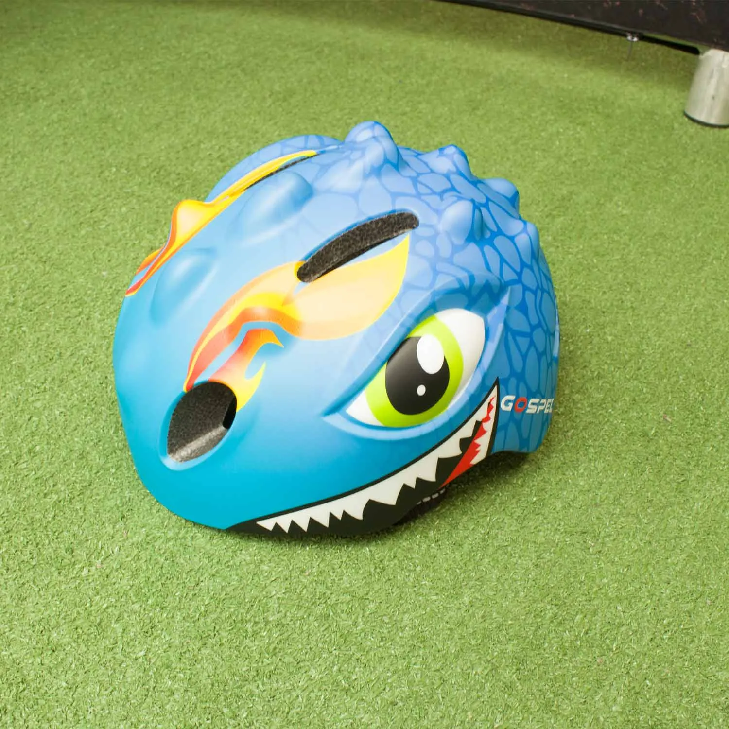 casco-de-seguridad-para-ciclista-infantil-con-protectores-unitalla-48-52cm-azul-gospel-4