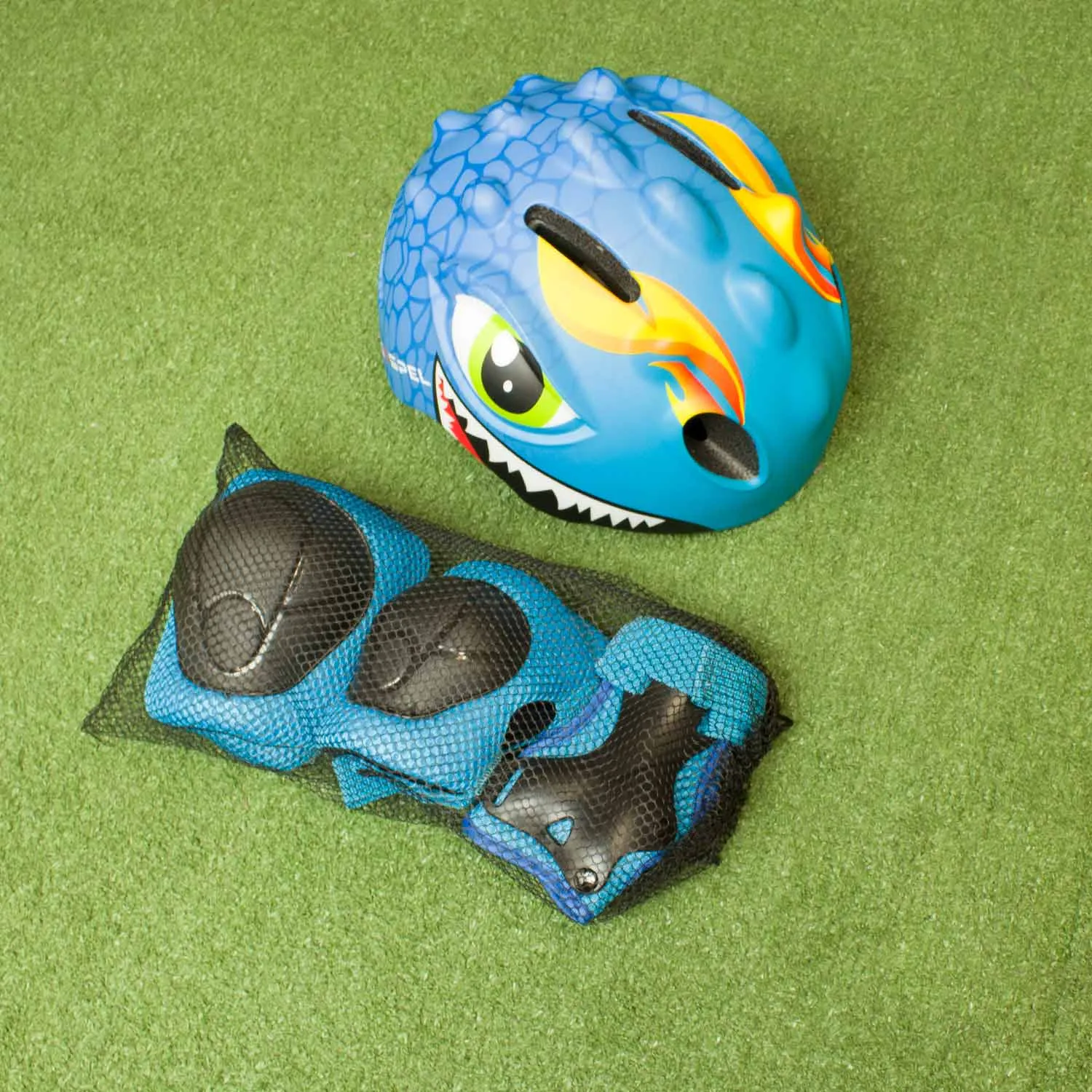 casco-de-seguridad-para-ciclista-infantil-con-protectores-unitalla-48-52cm-azul-gospel-6