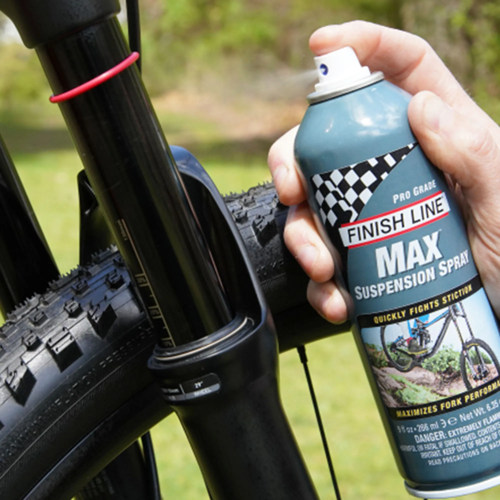 lubricante-finish-line-max-para-tijera-de-suspension-9oz-266ml-sk0090101-1