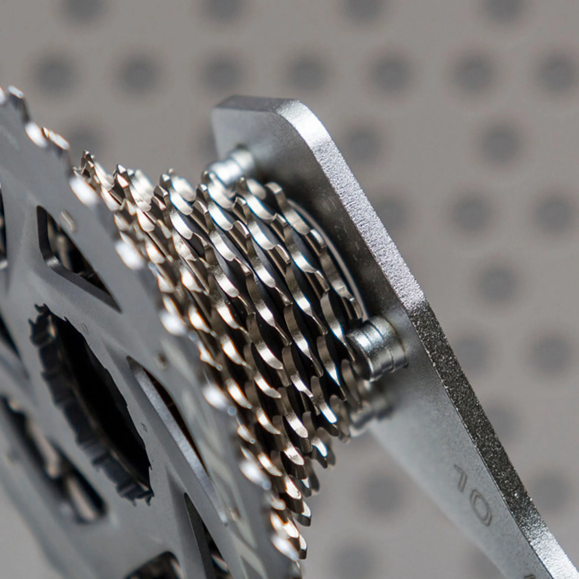 llave-para-instalar-eje-de-centro-de-balero-sellado-unior-1