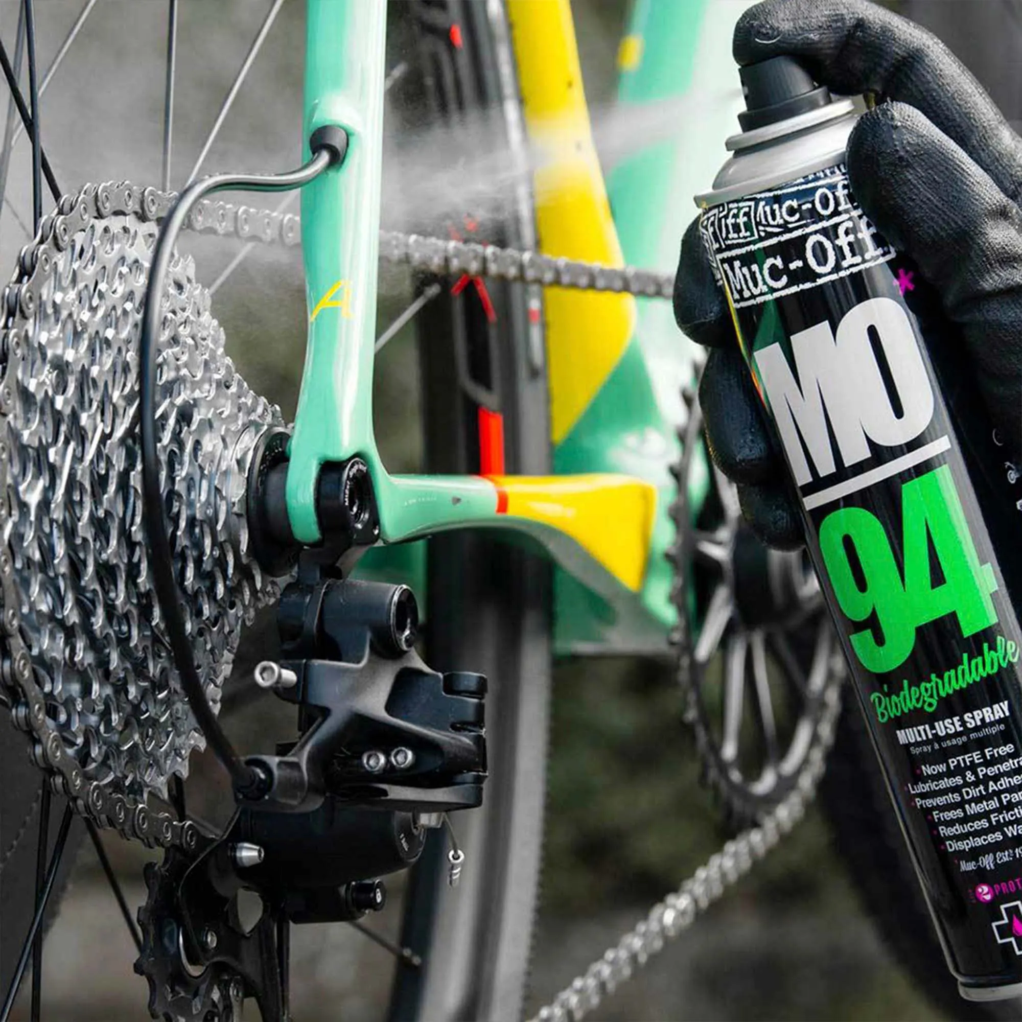 spray-multiusos-biodegradable-para-bicicleta-de-400-ml-muc-off-5