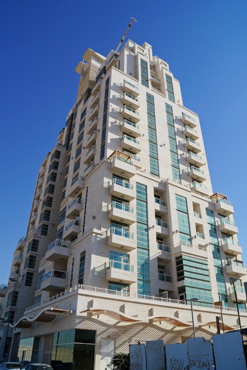 Al Yousufi Tower in Dubai