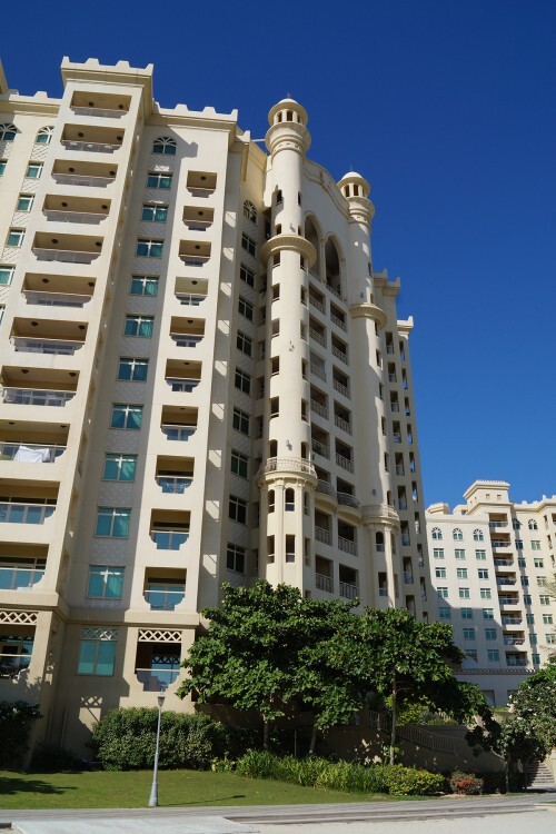 Shoreline Apartments in Dubai