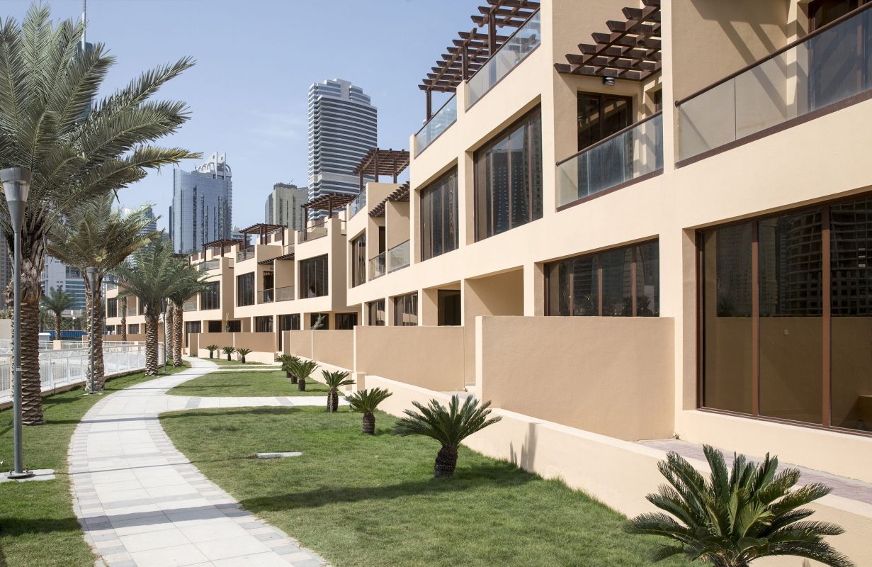 Jumeirah Island Townhouses in Dubai