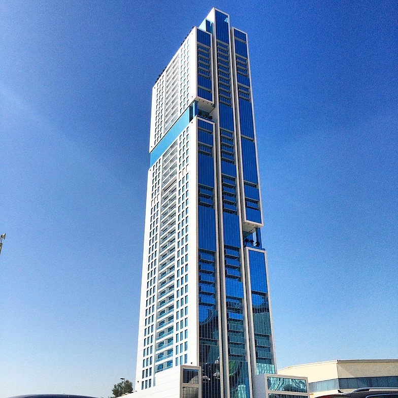 Marina Arcade in Dubai