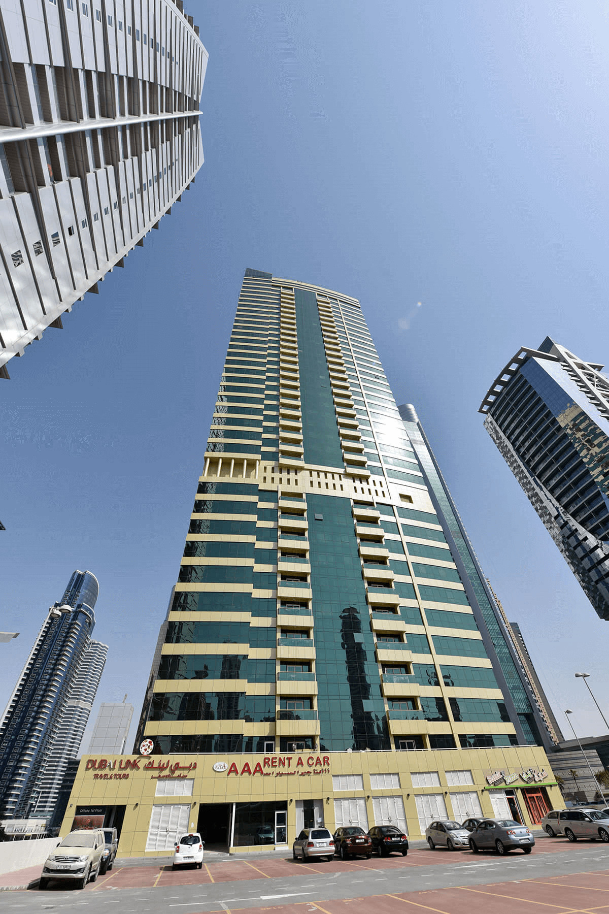 Lake City Tower in Dubai