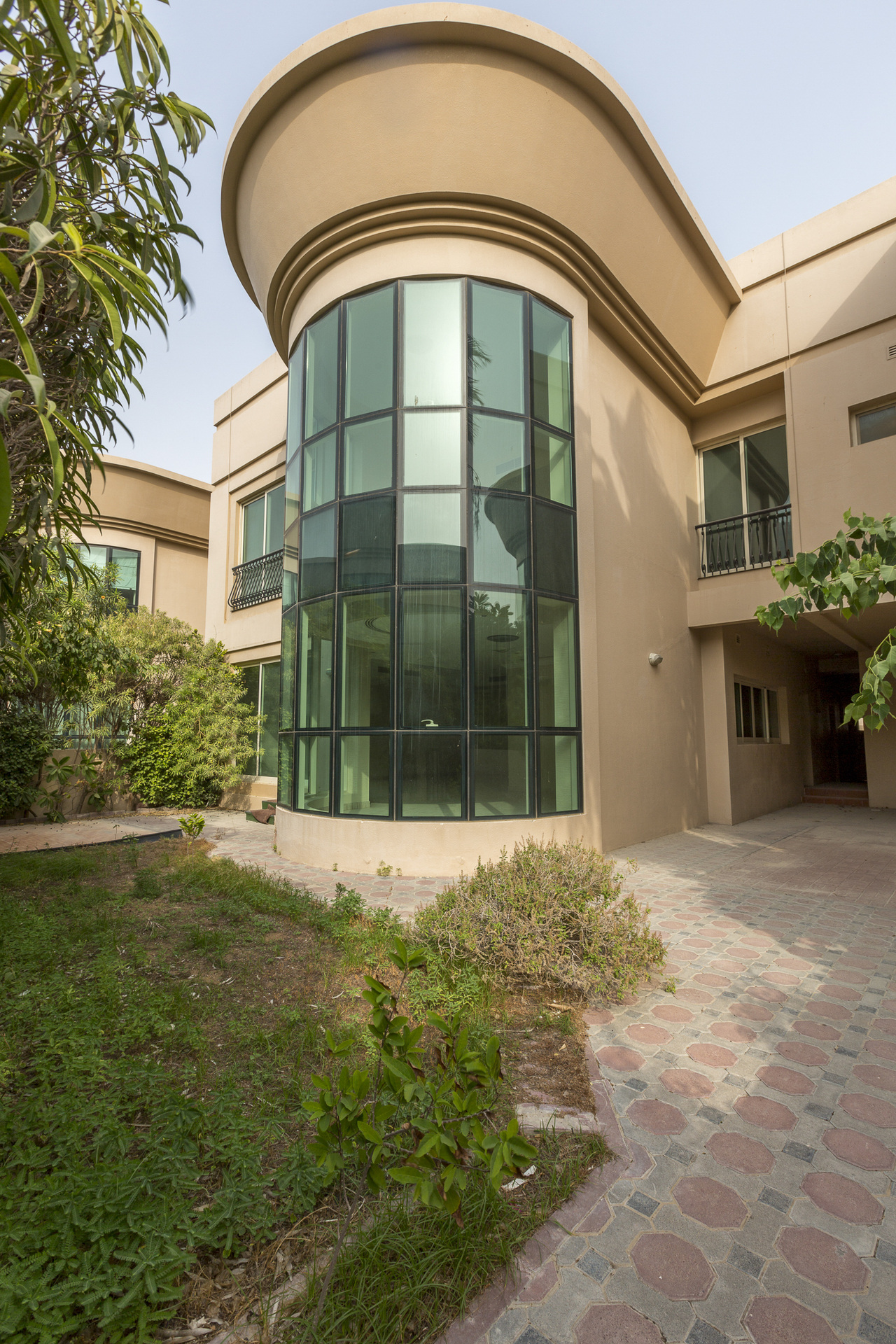18 Villa Compound in Dubai