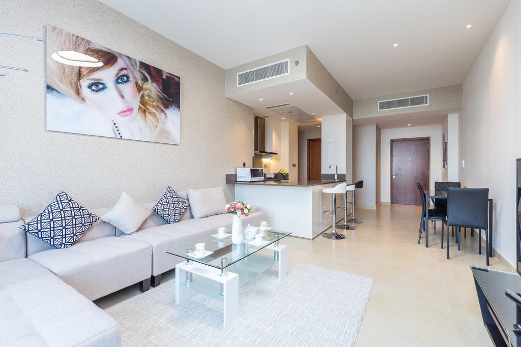 Jumeirah Living Marina Gate - Dubai — location on the map, prices and phases | Korter