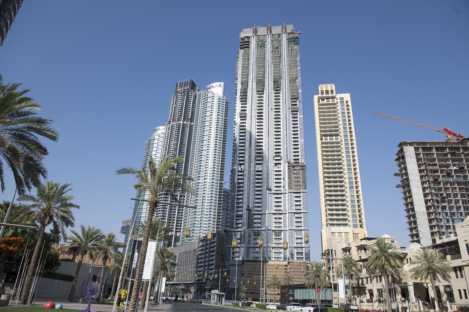 Boulevard Point in Dubai — location on the map, prices and ...