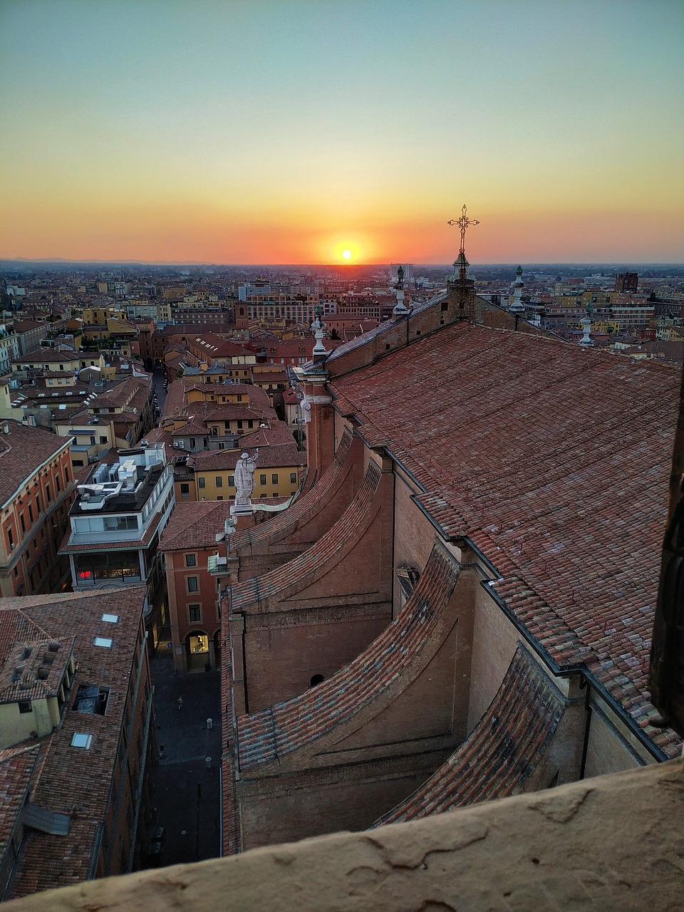 5-Day Journey from Bologna to Mont Saint-Michel