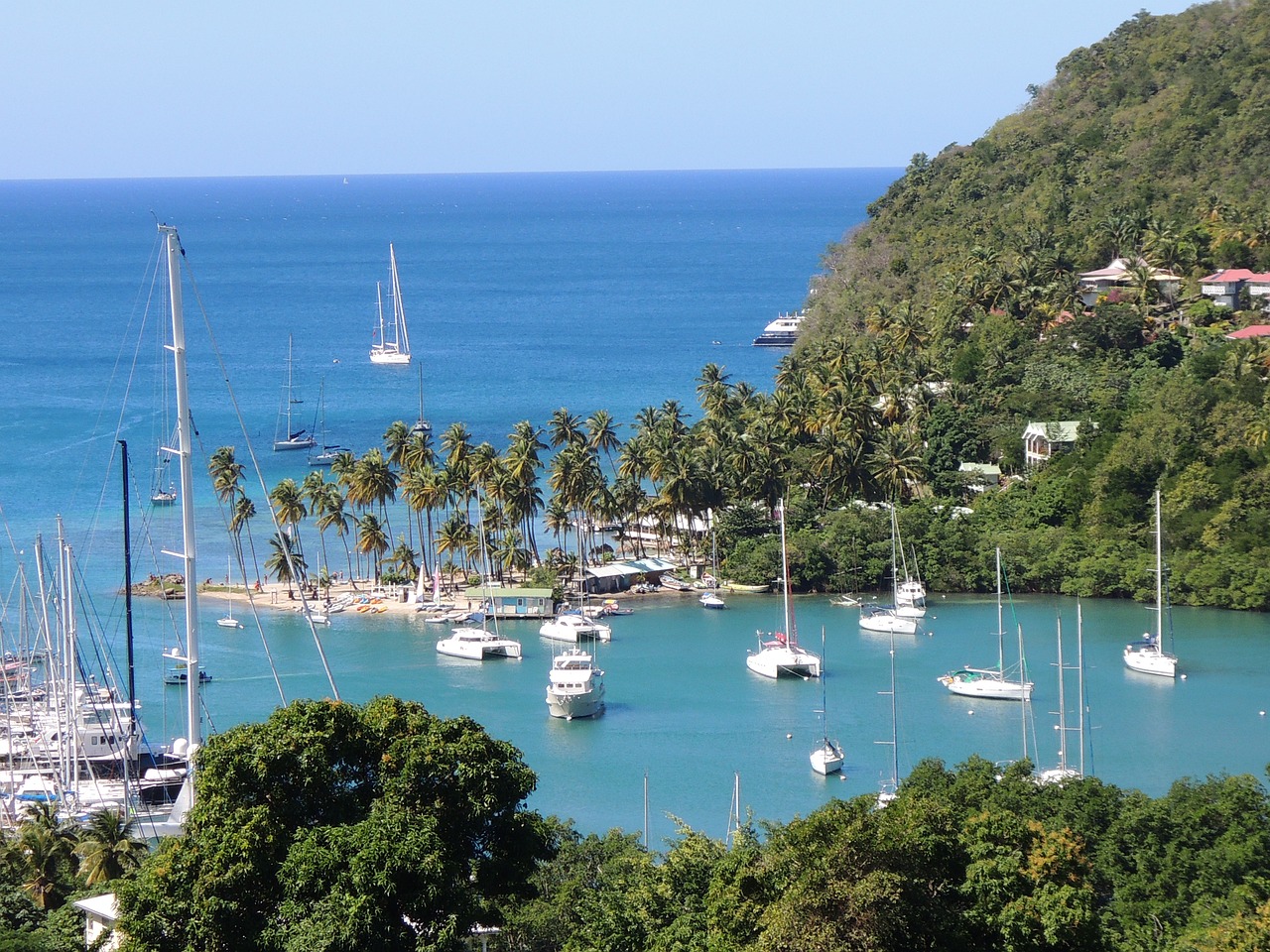 5-Day Saint Lucia and Windjammer Adventure