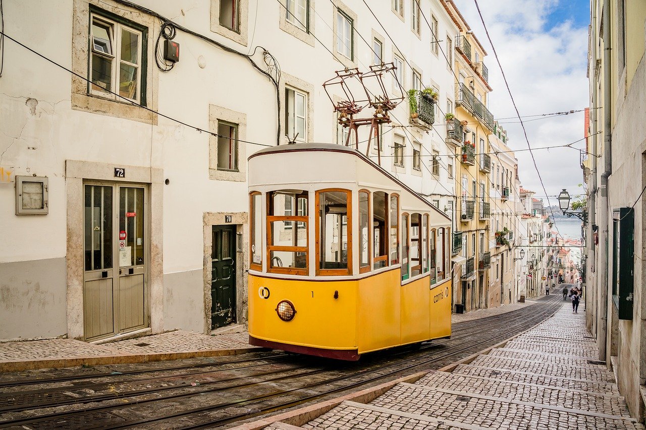 8-Day Journey through Lisbon, Porto, and Algarve