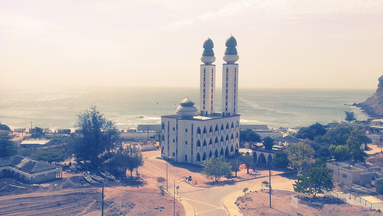 Explorando a História e a Beleza de Gorée