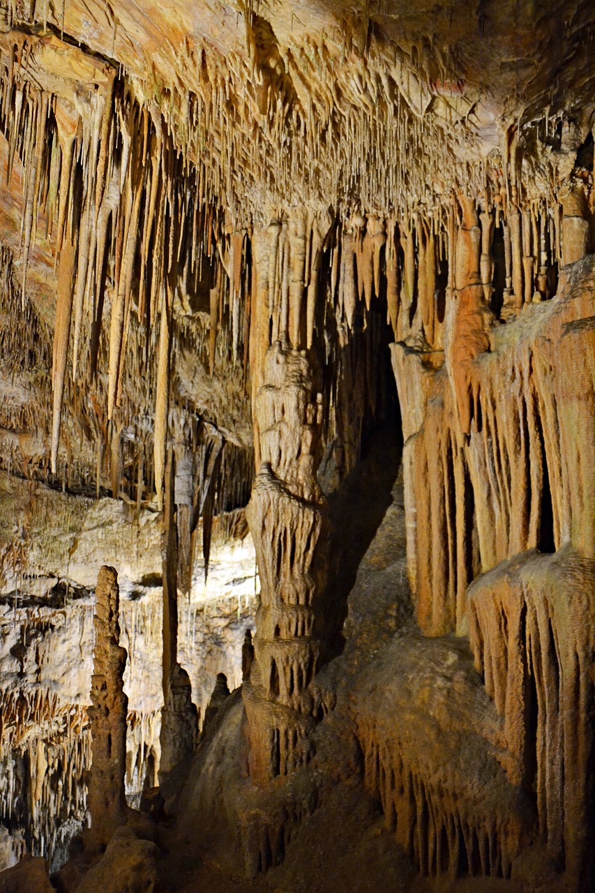 1-day Trip to Cuevas del Drach, Spain