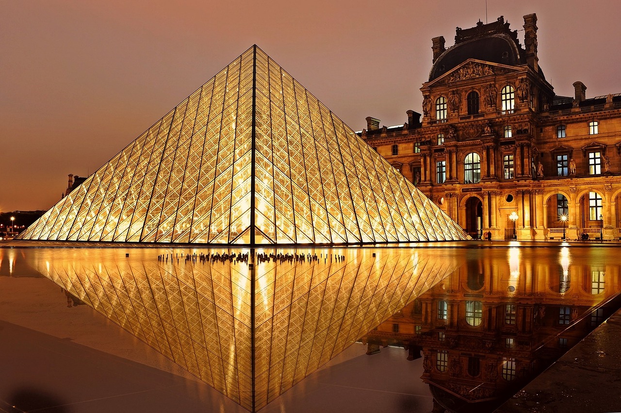 Magical Christmas Market in Paris