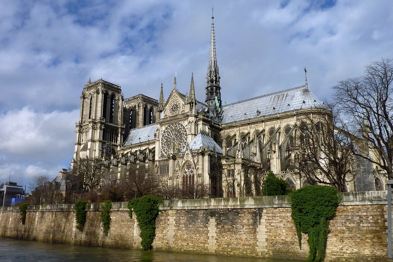 5-day trip to Bourges, France