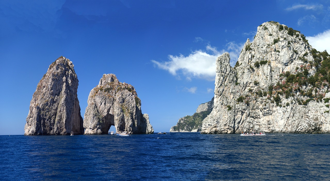 3-Day Capri Island Adventure with Scenic Views and Culinary Delights