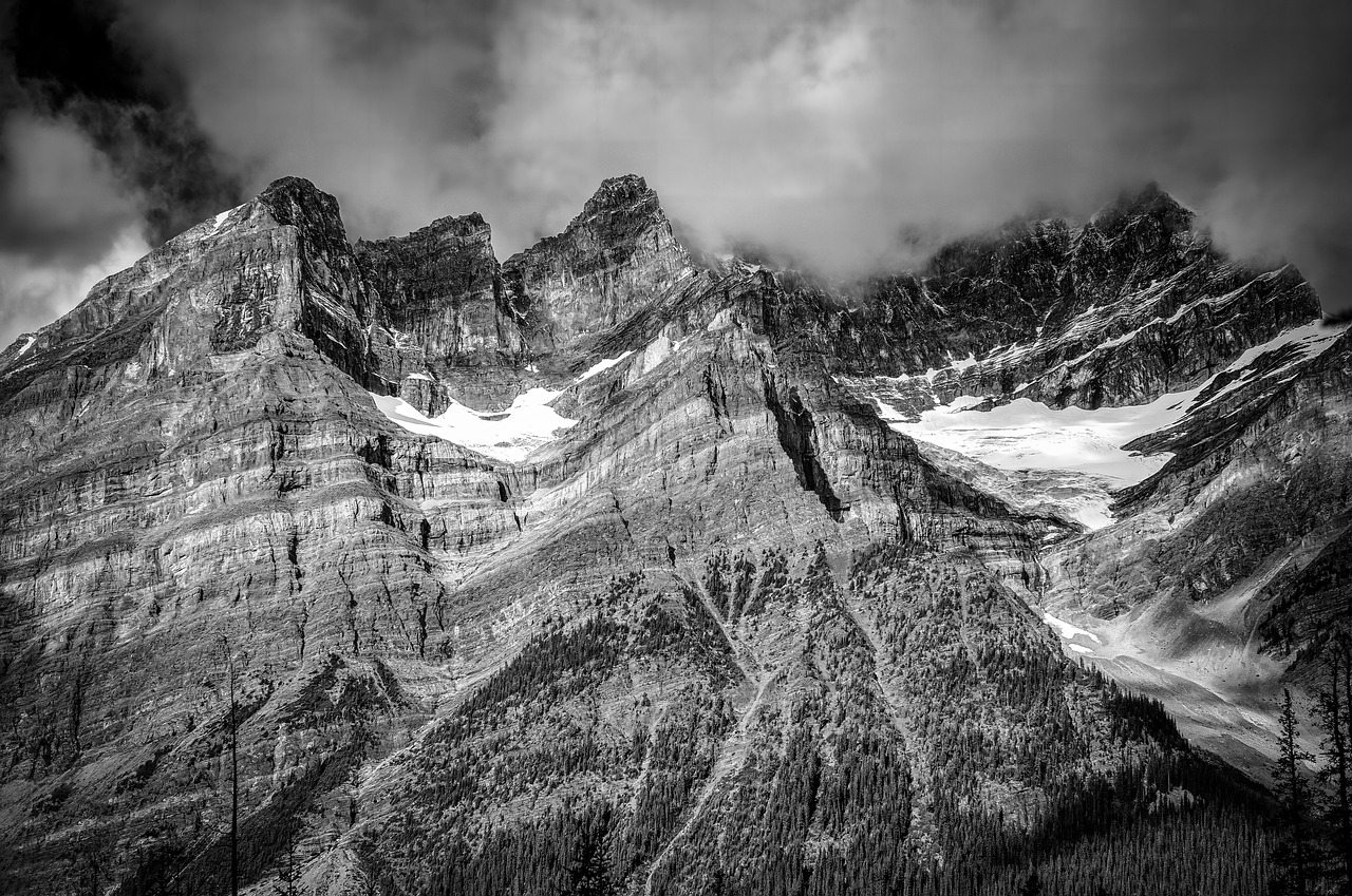 Explorando as Montanhas Rochosas do Canadá em 5 Dias