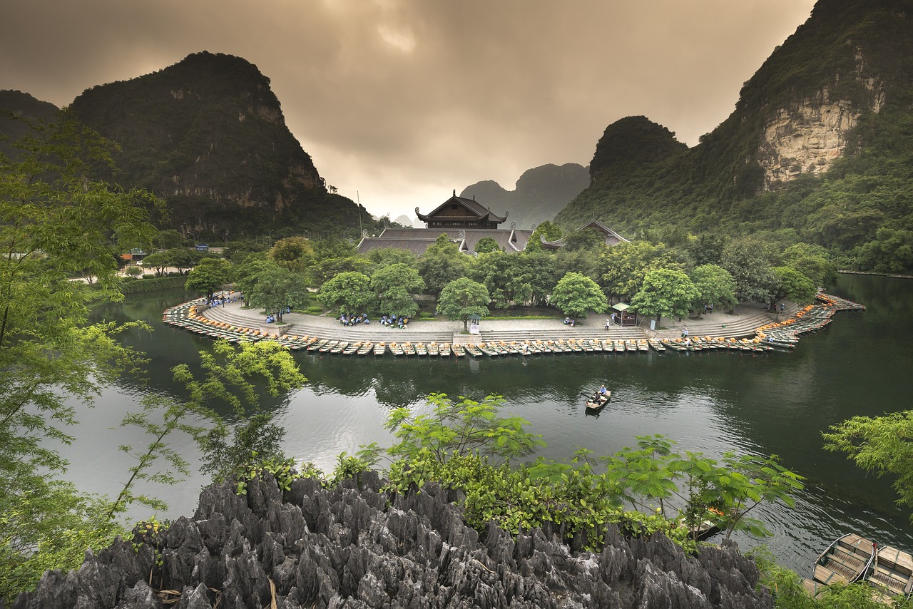 Cultural Delights and Scenic Wonders in Ninh Binh, Vietnam