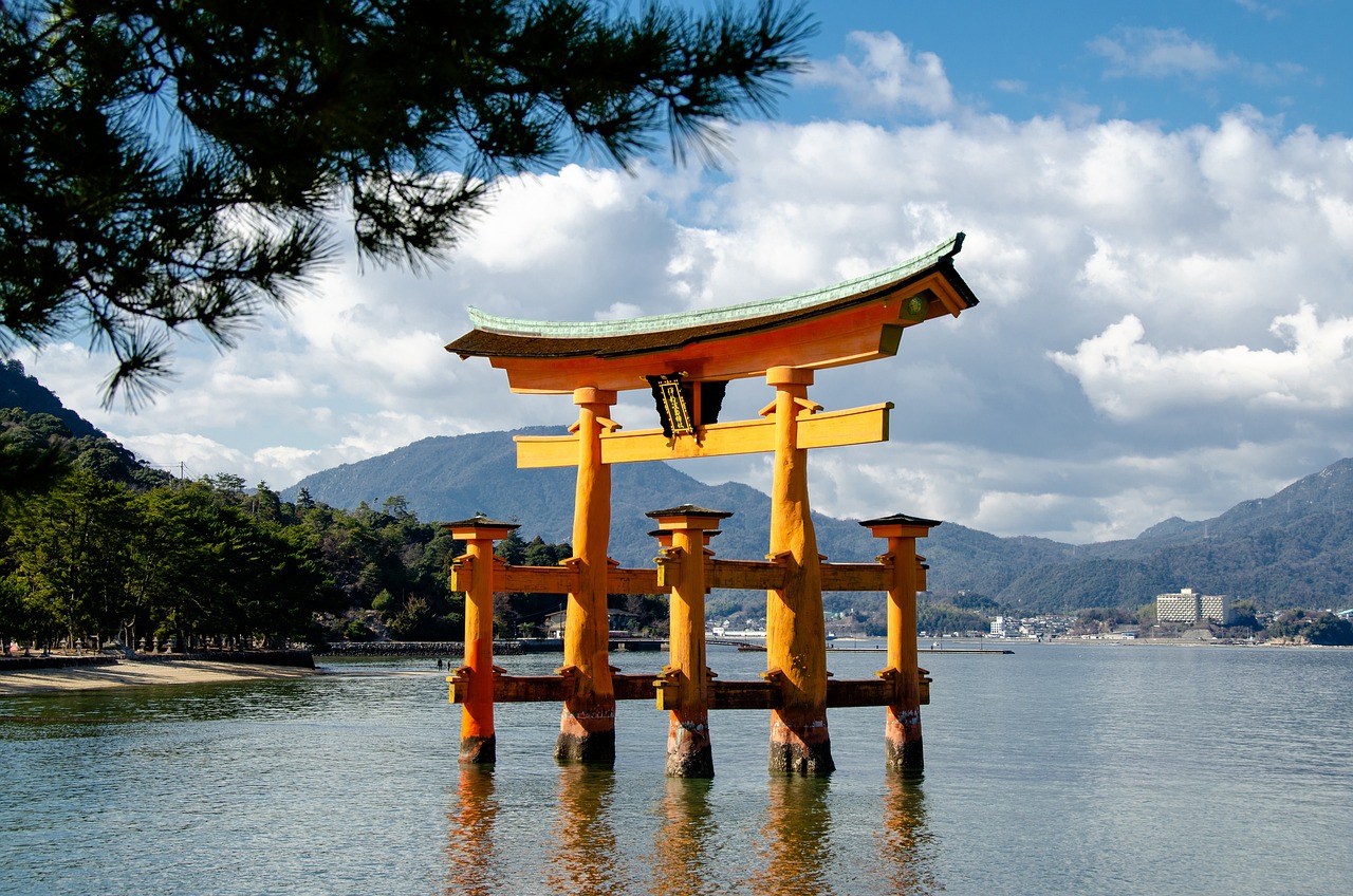 Culinary Delights and Island Wonders in Miyajima, Japan