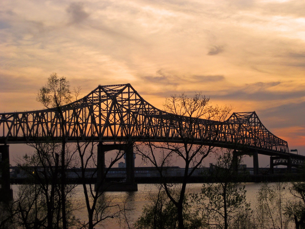 Culinary Delights and Historic Sites in Baton Rouge