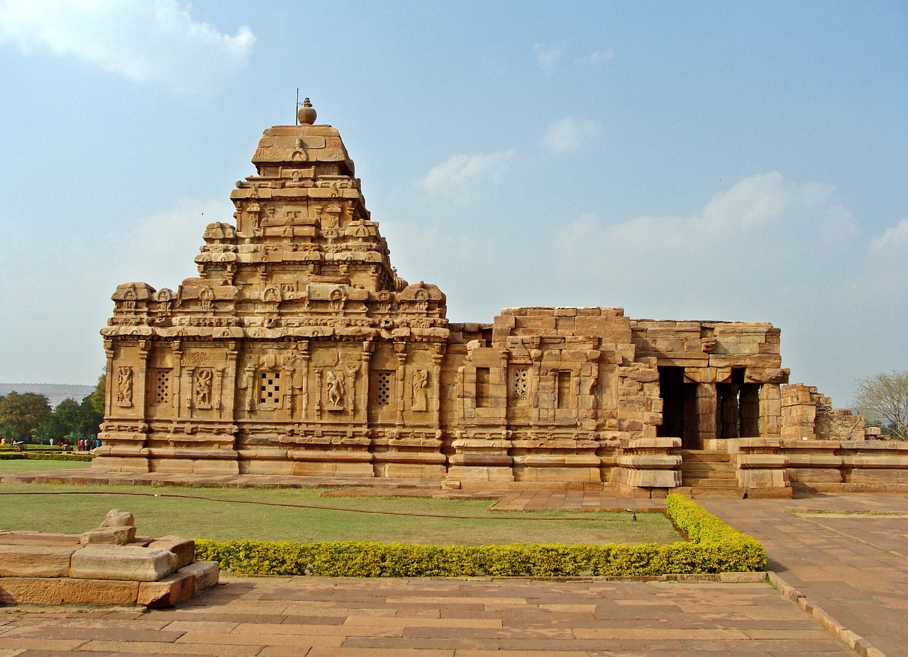 Cultural and Culinary Delights of Pattadakal in 2 Days