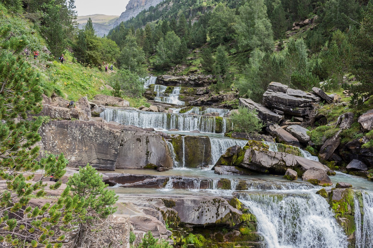 Explorando el Pirineo Aragonés en 4 Días