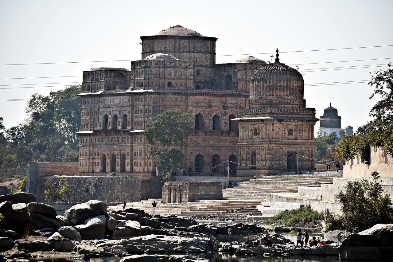 Cultural Delights and Gastronomic Wonders in Orchha