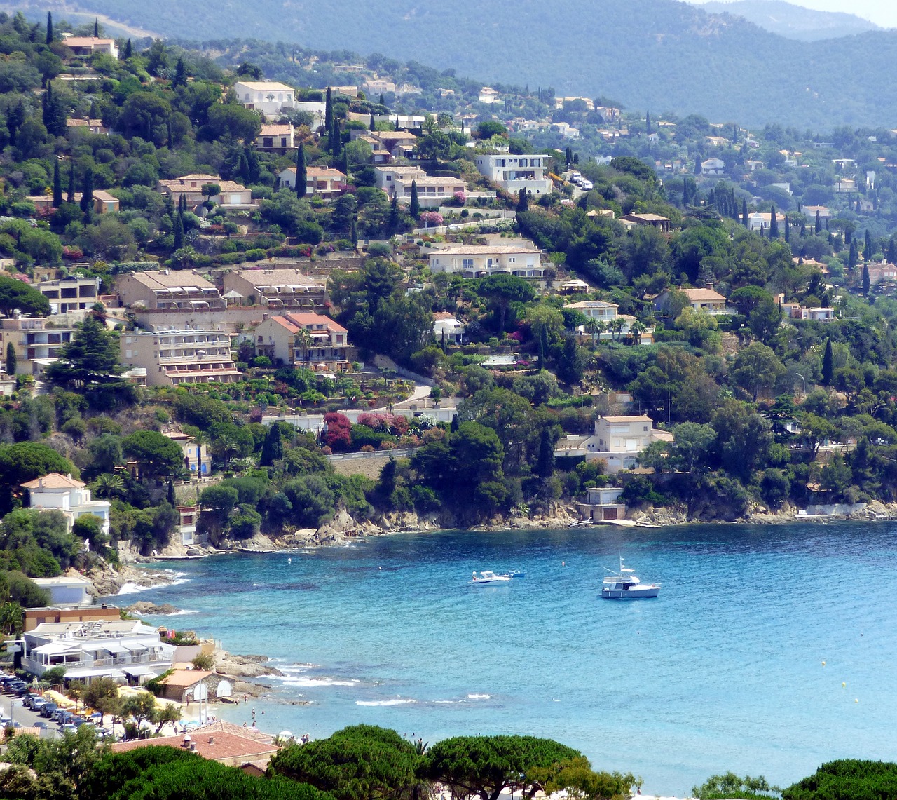 French Riviera Adventure: 5-Day Trip to Le Lavandou, Saint-Tropez, and Surrounding Gems