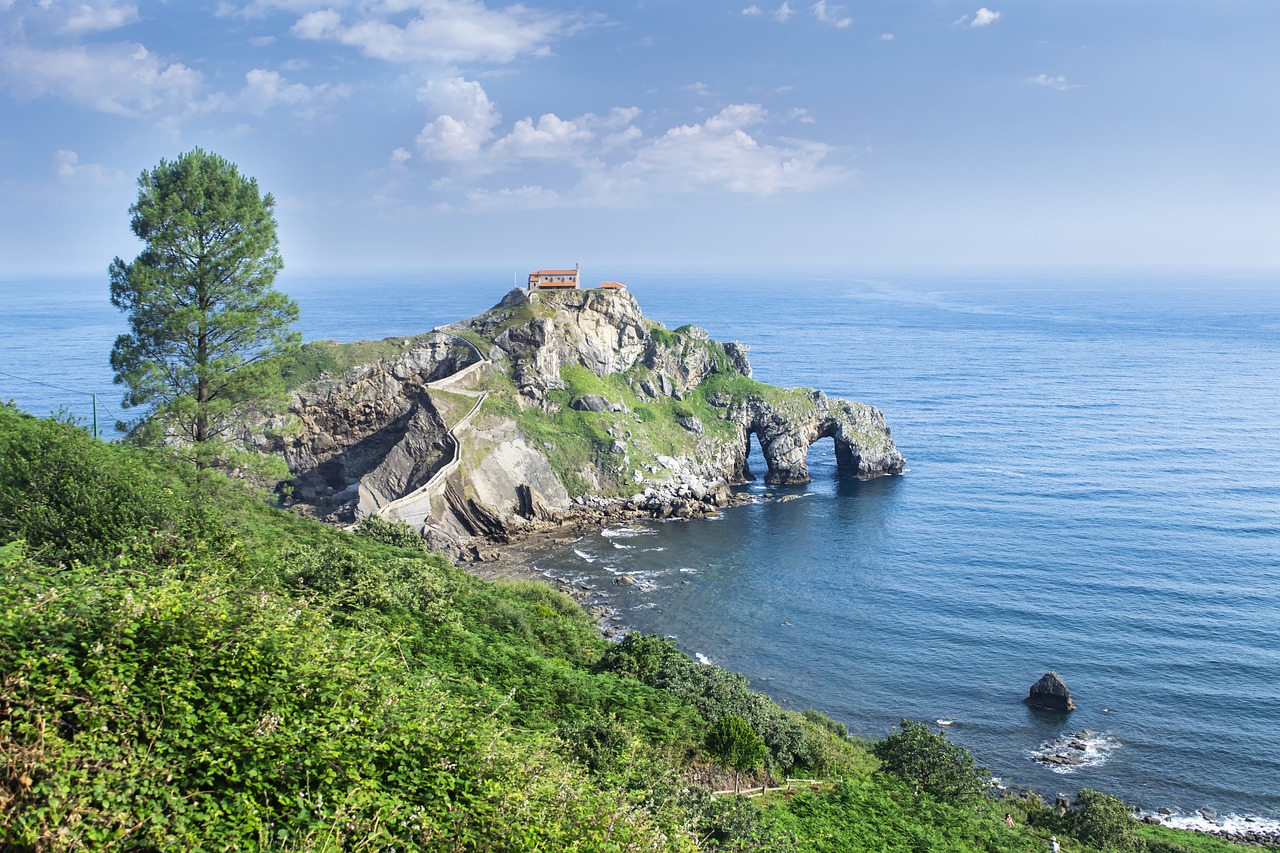 Cultural Delights of Basque Country and Cantabria in 5 Days