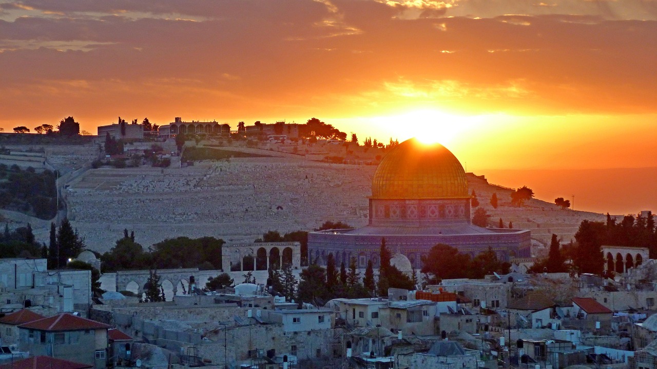 Holy Land Highlights: 5-Day Journey through Jerusalem, Bethlehem, and Beyond