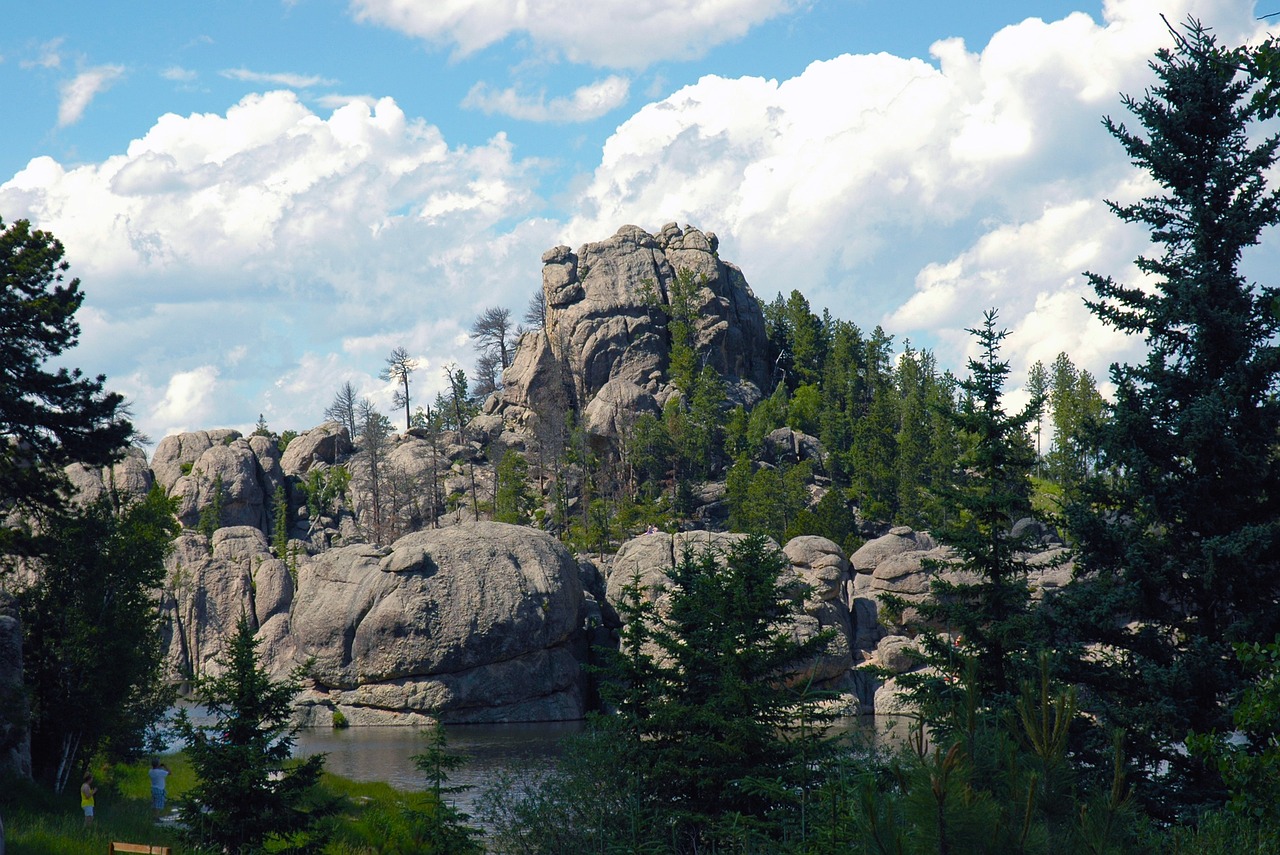 Sylvan Lake Culinary Delights and Outdoor Adventures