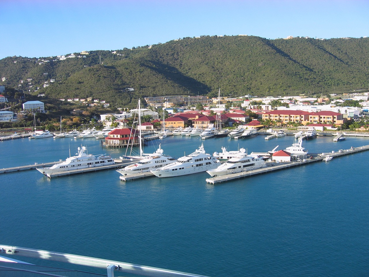 Charlotte Amalie Day Trip: Island Adventure and Culinary Delights