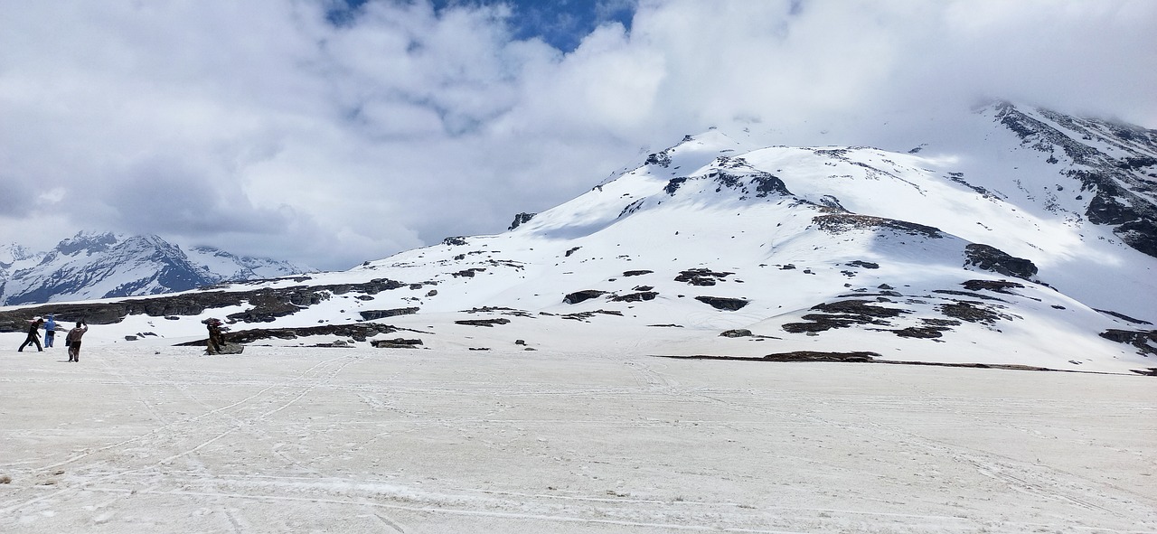 5-Day Himalayan Adventure: Manali to Kasol