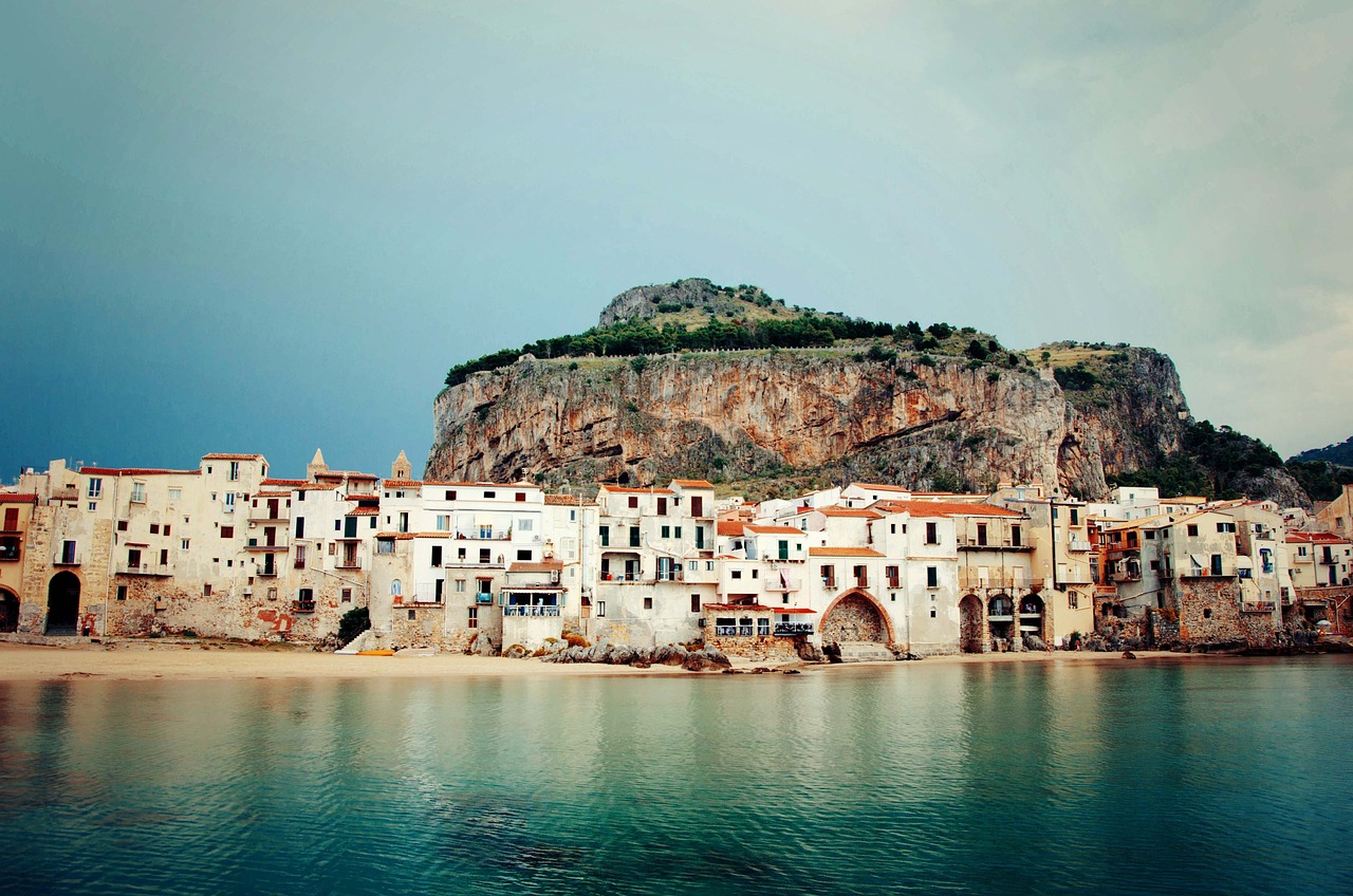 Sicilian Splendors: 5-Day Cefalù Adventure with Local Cuisine